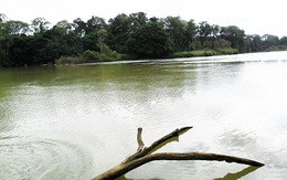 Họp lớp đầu năm, 2 người mất tích