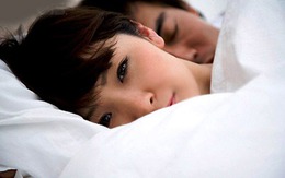 Đồng sàng dị mộng vì chồng quá thờ ơ