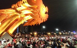 Đà Nẵng: Hàng nghìn người kẹt cứng trên "con Rồng thép"