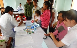 400 người dân ở vùng núi Phước Sơn được khám bệnh