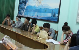 Chơi ma túy rồi cố thủ trong quán karaoke 