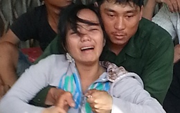 Vợ khóc thảm thương bên thi thể chồng sau khi bị điện giật