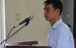 Tạt xăng đốt vợ vì nghi ngờ quan hệ với người đàn ông khác