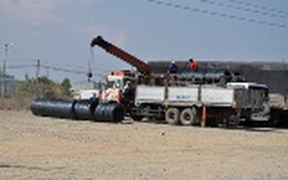 TP HCM: Xây hai bãi xe để buộc hạ tải