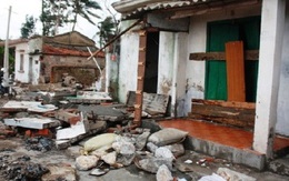 Quảng Bình: 15 người thương vong do sập nhà