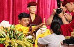 Pháp vương Gyalwang Drukpa viếng mộ Đại tướng