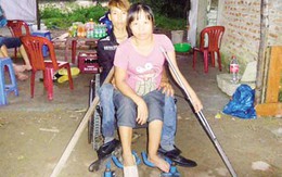 Tổ ấm 13m2 của cặp vợ chồng bại liệt