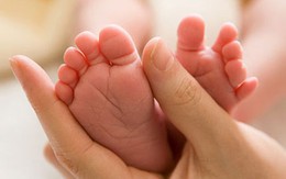 Những ai còn mẹ xin đừng làm mẹ khóc
