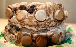Chiếc bánh Giáng sinh 100 tuổi