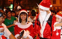 Phát sốt với dịch vụ nhờ ông già Noel tỏ tình