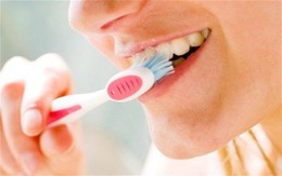 Mắc ung thư vì lười đánh răng 