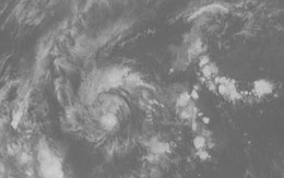 Bão số 1 áp sát bờ biển miền Trung, vùng núi miền Bắc rét đậm