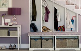 Đa dạng cách tận dụng gầm cầu thang 