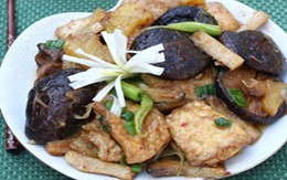 Đậu hũ kho nấm