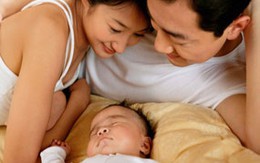 Hài hước ‘nhắc’ vợ yêu lại sau sinh