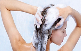 Những điều tuyệt đối tránh khi gội đầu