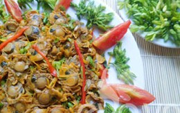 Hoa thiên lý xào sò điệp