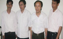 Khởi tố 4 cán bộ ngành GTVT đánh bạc