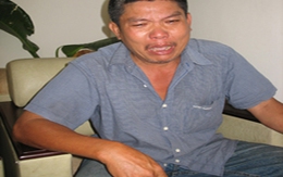 Nước mắt người cha có hai con gái rơi vào cạm bẫy