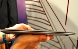 Giá ultrabook đang giảm mạnh