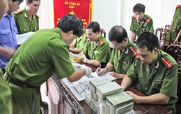 Trùm ma túy dưới vỏ bọc nữ giáo viên 