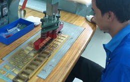 Giá vàng vượt 42,5 triệu đồng