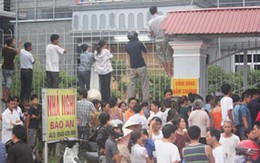 Đôi nam nữ chết lõa thể trong nhà nghỉ