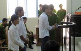 Nỗi đau của người mẹ có 2 con bị xâm hại