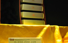 Bánh trung thu giá 12 triệu đồng