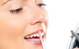 Giúp môi hết thâm