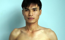 Vợ không cho sex, ném con mới sinh vào tường