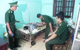 Trục vớt 3 thuyền viên Trung Quốc gặp nạn