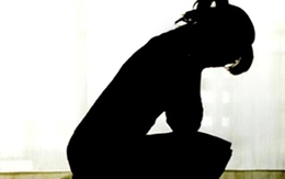 Bác sĩ hầu tòa vì hiếp dâm người giúp việc suốt một năm