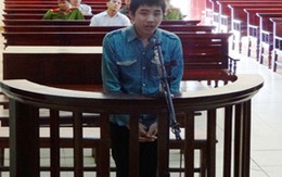 Rủ bé gái 6 tuổi lên đồi hái sim rồi giở trò đồi bại