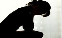 Giả công an hiếp dâm cô giáo