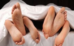 13 tuổi, thiếu nữ đã "vụng trộm" cùng lúc 2 cậu choai