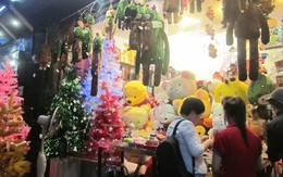 Dịch vụ giao quà Noel ế ẩm