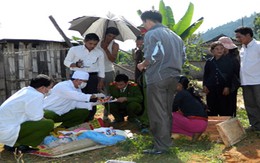 Nghi án mẹ dùng đá đè lên mặt con mới sinh vì hận tình