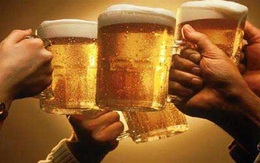 Bị đánh vì uống bia còn trêu ghẹo nữ nhân viên
