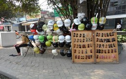 Bán tháo mũ bảo hiểm rởm