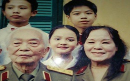 Nghệ sĩ Việt cảm động chia sẻ ảnh và kỷ niệm bên Đại tướng
