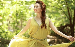 Vẻ đẹp mòn con mắt của MC hoa khôi