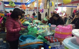 Sợ đồ Tàu, chọn đồ Thái từ cây hương đến đôi dép