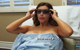 Kim "siêu vòng 3" khoe ảnh xóa vết rạn vòng 1 sau sinh bằng tia laser