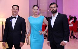 Trương Ngọc Ánh khoe vẻ đẹp rực rỡ bên bạn diễn điển trai