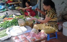 Bánh trung thu: Nơi sang chảnh, chỗ bán lẫn dưa cà