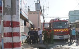 Hàng trăm người hoảng loạn vì chùm bóng bay