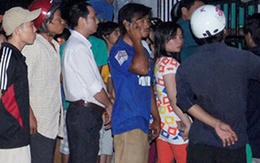 Cặp đôi tuổi teen sõng soài trên vũng máu