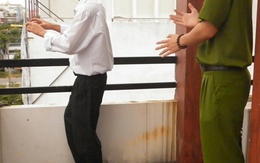 Nhân viên VNPT bị bỏng nặng khi kéo cáp Internet