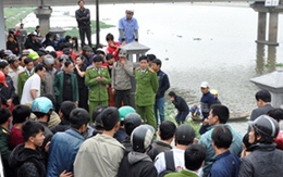 Hoảng hồn với xác chết bị buộc gạch